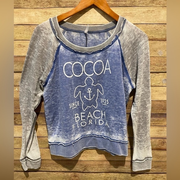 U.S. Apparel Tops - Cocoa Beach Florida Womens Cropped Sweatshirt Blue Gray Size: Large